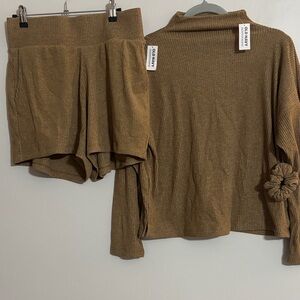 Old Navy Brown Ribbed Pajama Set